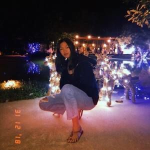 Meet your Posher, Tinna